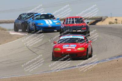 media/Jun-05-2022-CalClub SCCA (Sun) [[19e9bfb4bf]]/Group 1/Race/